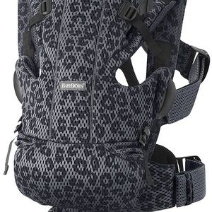 BabyBjorn Black and Gray Patterned Kids Carrier